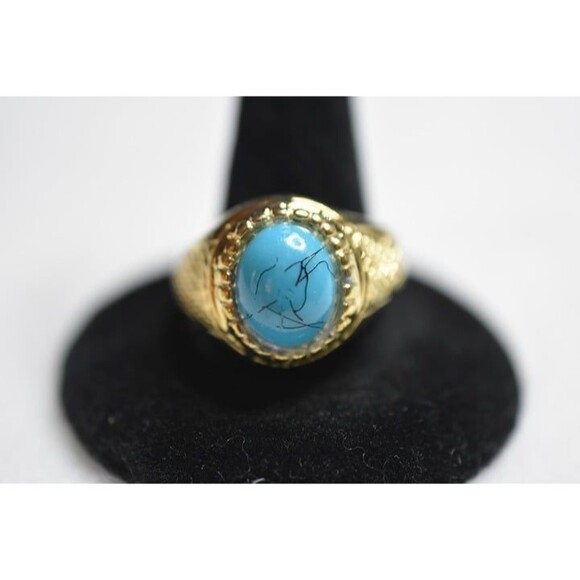 Stately Oval Faux Turquoise Stone Engraved Gold Tone Band Sizes 10 11 12 Rings - Picture 1 of 3